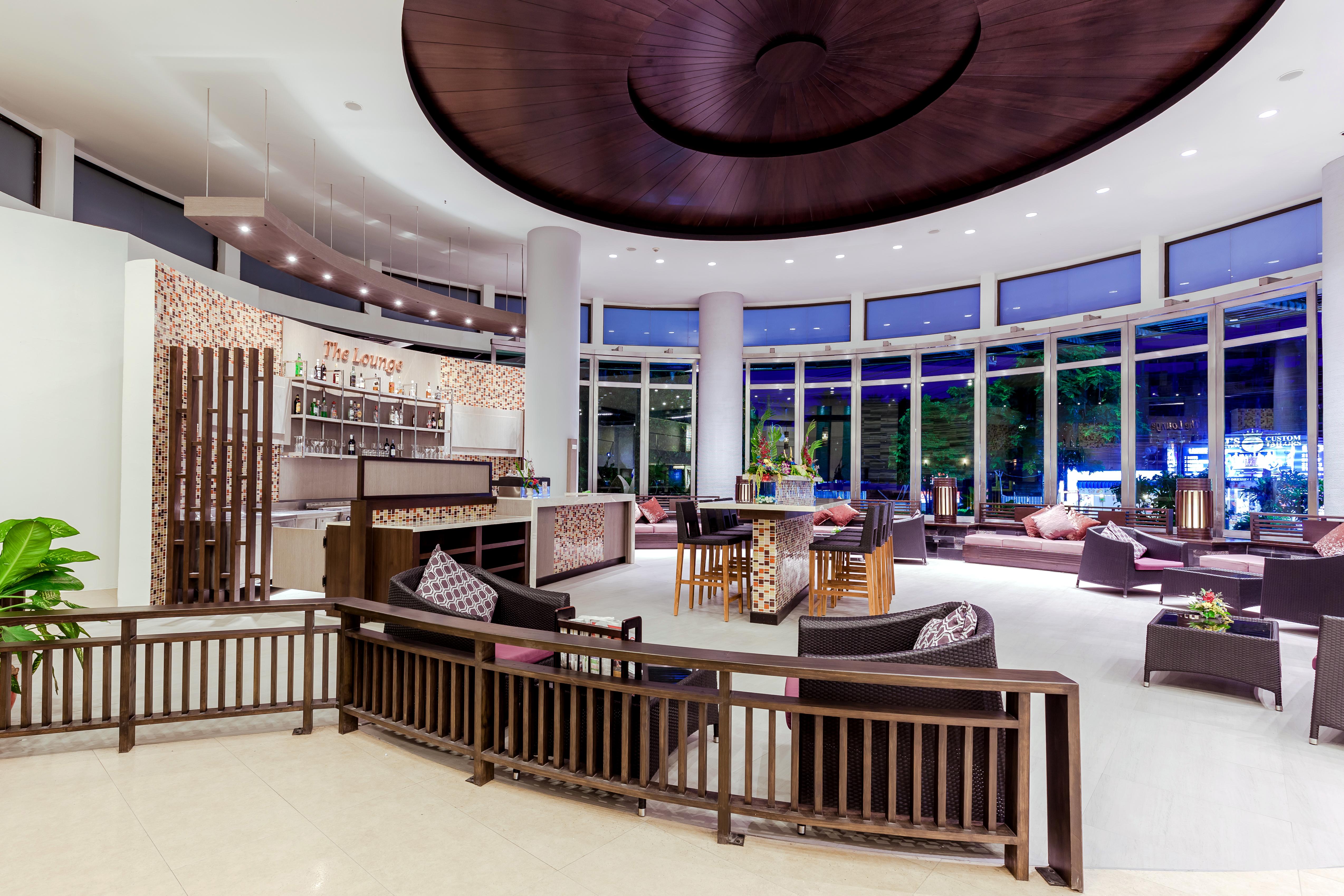 Deevana Plaza Phuket - Sha Extra Plus Patong Экстерьер фото