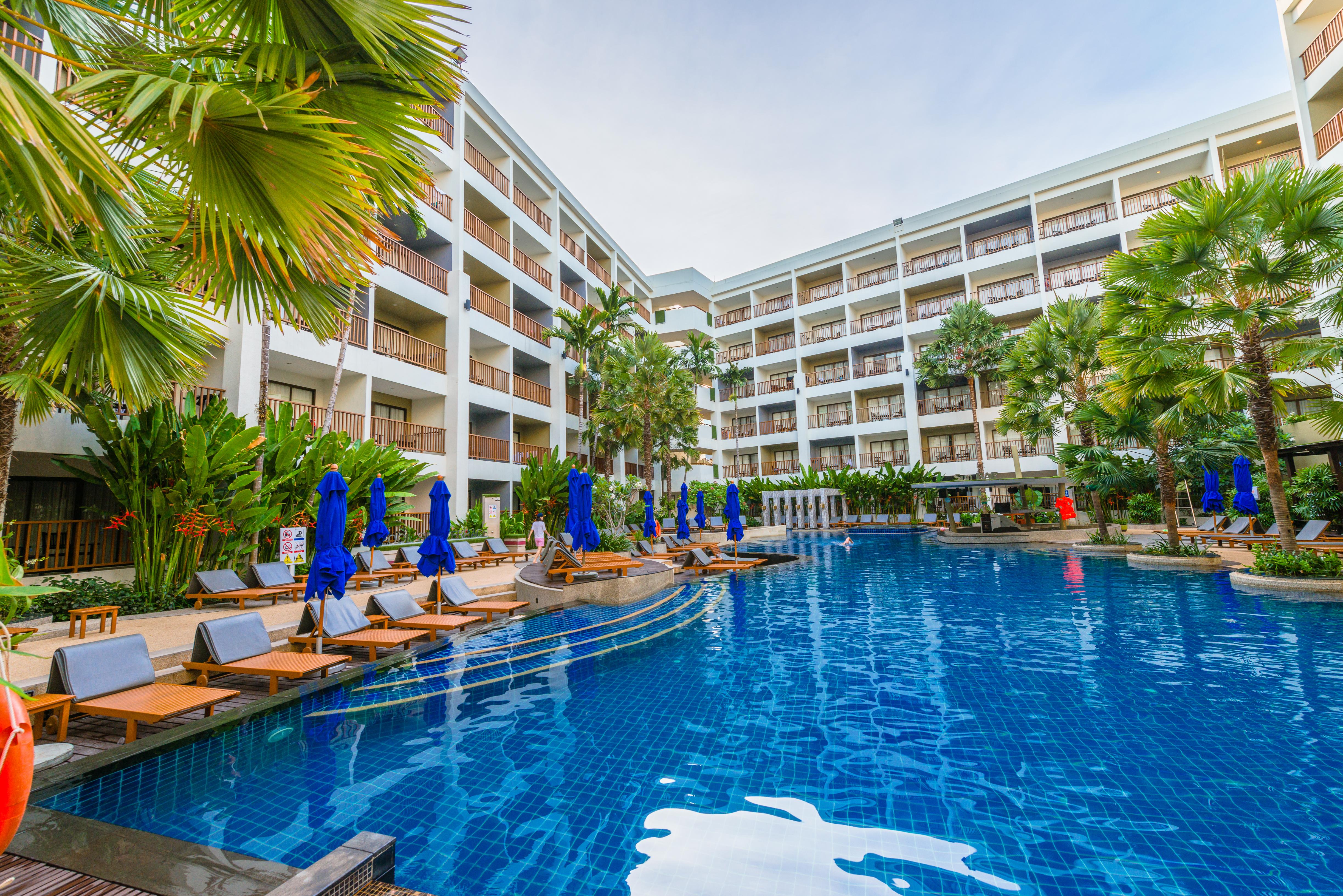 Deevana Plaza Phuket - Sha Extra Plus Patong Экстерьер фото