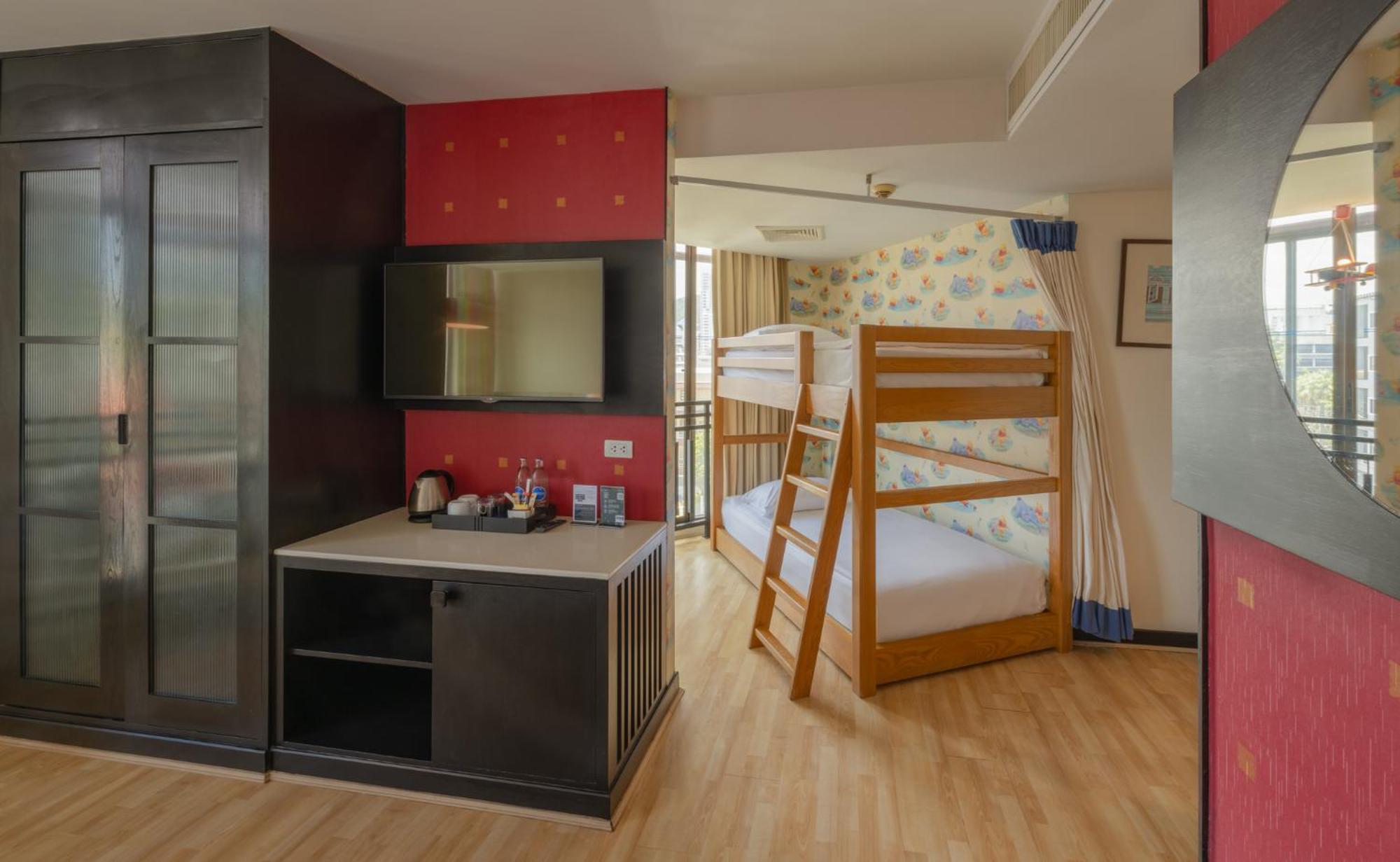Deevana Plaza Phuket - Sha Extra Plus Patong Экстерьер фото