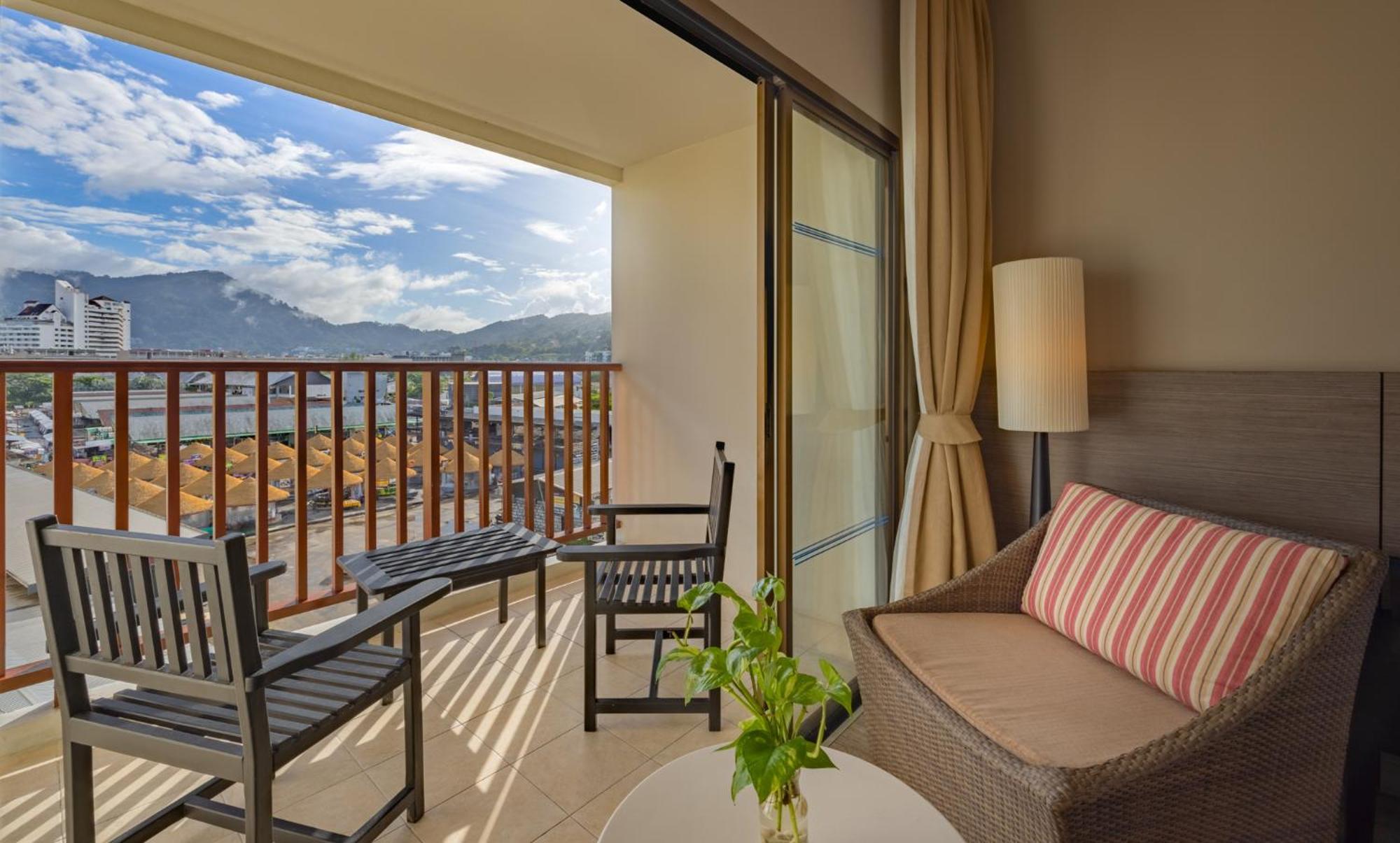 Deevana Plaza Phuket - Sha Extra Plus Patong Экстерьер фото