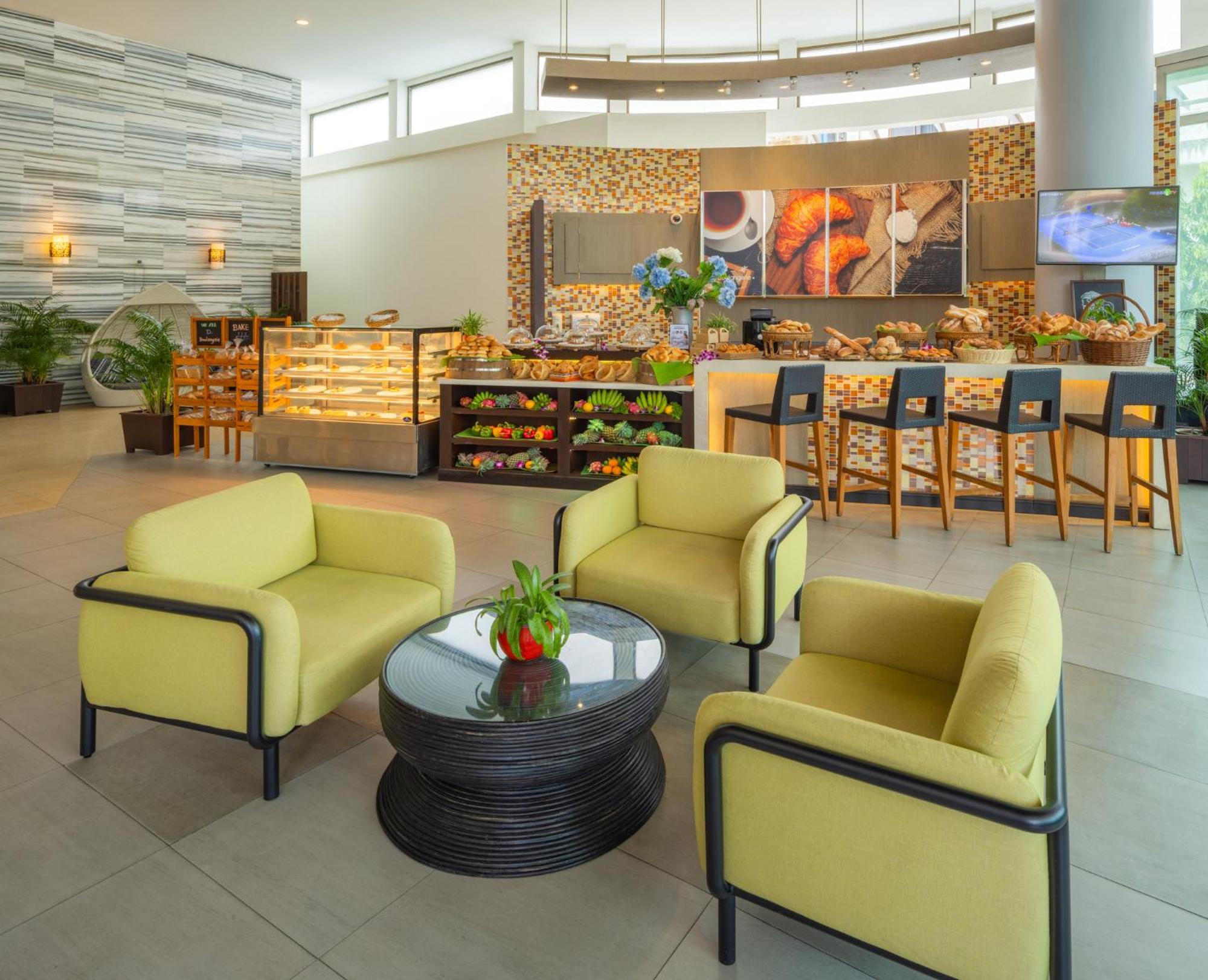 Deevana Plaza Phuket - Sha Extra Plus Patong Экстерьер фото